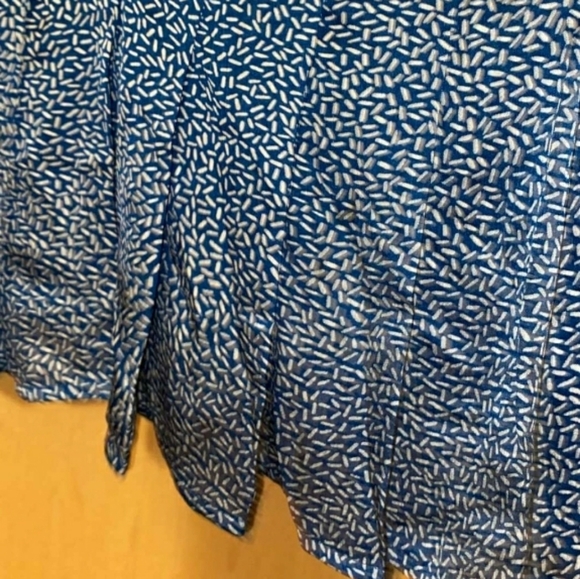 Leiden Printed Blouse - Picture 6 of 11